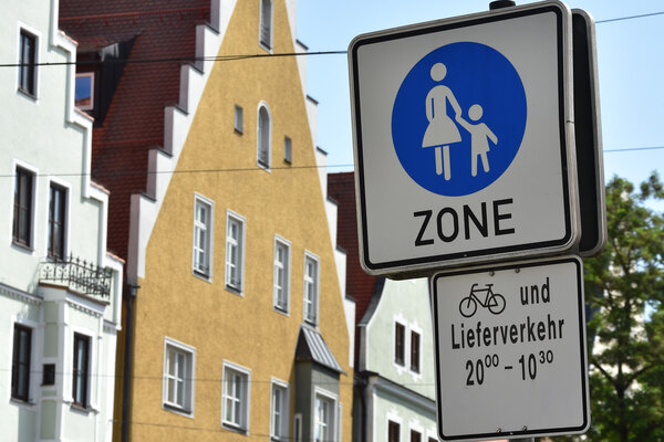 Bild vergrößern: Fußgängerzone